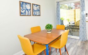 Jennifer'S College Hill Apartment Private Entry & Patio